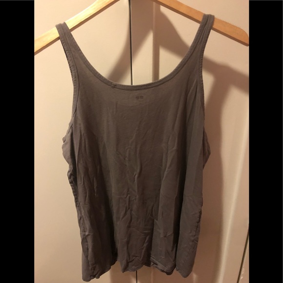 ⛔️SOLD⛔️ Uniqlo 🌚 100% Cotton Tank Top - Picture 7 of 8